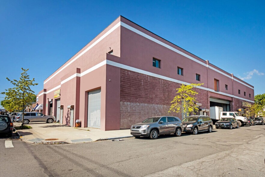 80-84 Granite Ave, Staten Island, NY à vendre - Photo de l’immeuble – Image 3 sur 11
