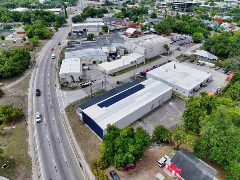 2585 4th St, Fort Myers, FL à vendre - Photo de l’immeuble – Image 3 sur 6