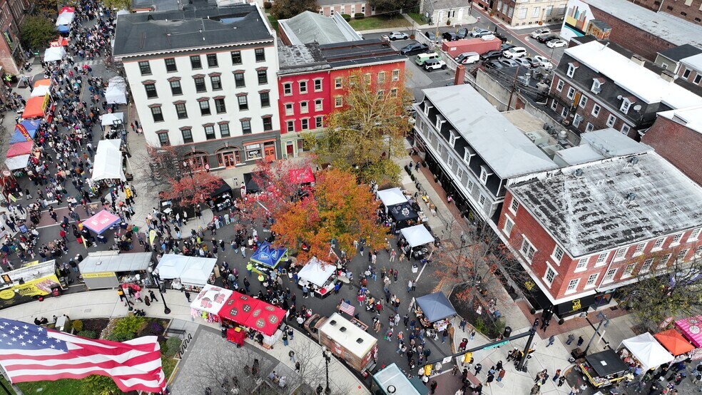 58 Centre Sq, Easton, PA à vendre - Photo de l’immeuble – Image 2 sur 35