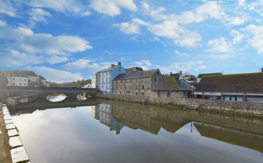 12 Victoria Pl, Haverfordwest à louer - Photo de l’immeuble – Image 3 sur 4