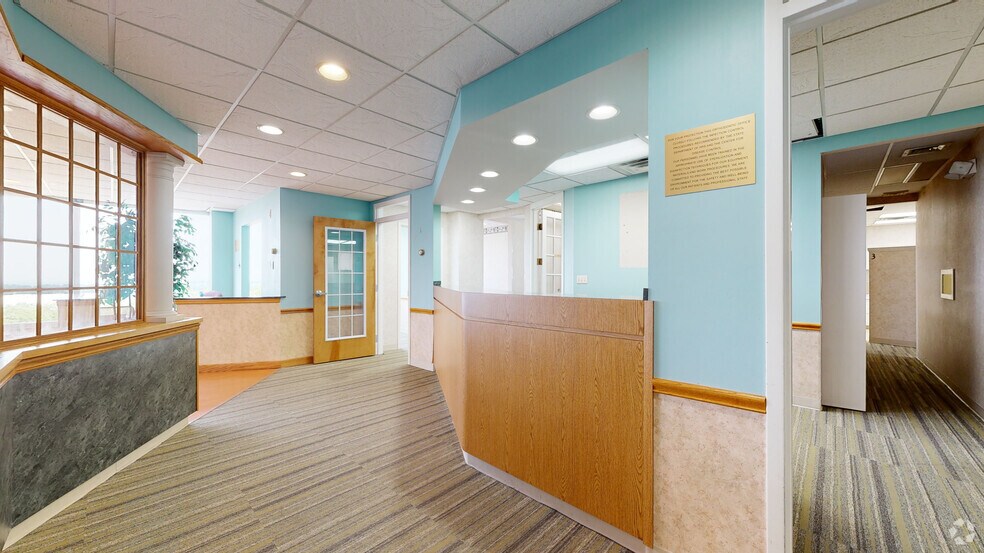 26300 Euclid Ave, Cleveland, OH à louer - Numérisation 3D Matterport – Image 2 sur 29