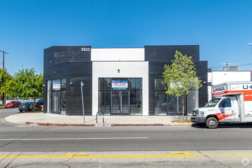 5933 Vineland Ave, North Hollywood, CA à louer - Photo de l’immeuble – Image 2 sur 37