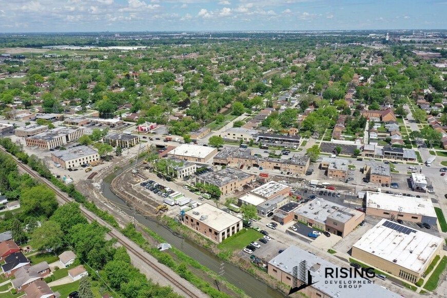 9914 W Derby Ln, Westchester, IL à vendre - Photo de l’immeuble – Image 3 sur 57