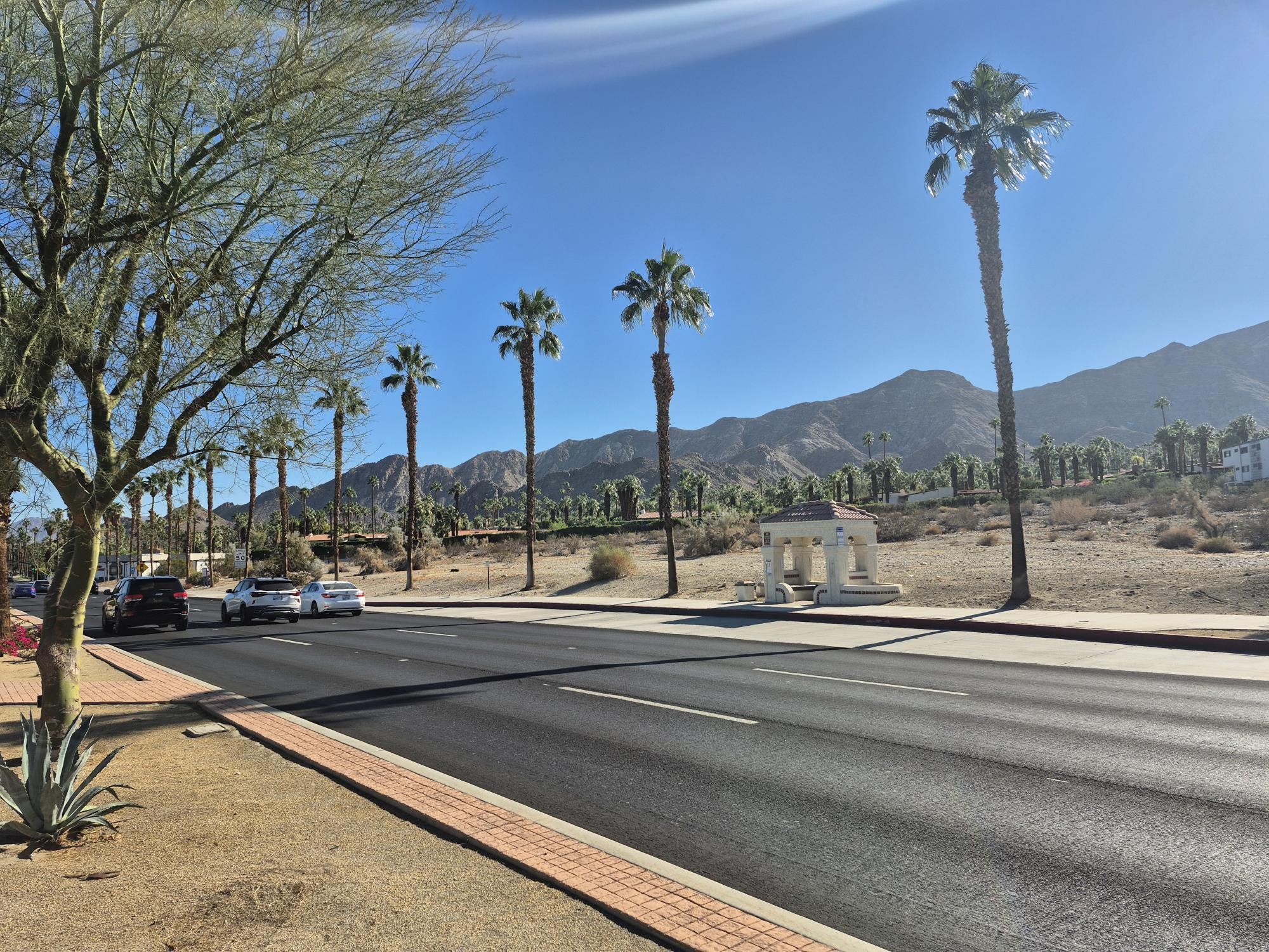 70265 Highway 111, Rancho Mirage, CA à vendre Photo principale– Image 1 sur 8