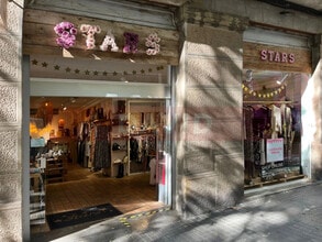 Local commercial dans Barcelone, Barcelona à louer Photo intérieure– Image 1 sur 6