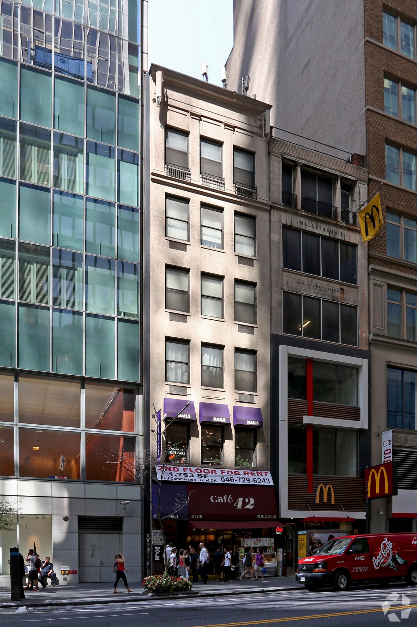 20 E 42nd St, New York, NY à louer Photo principale– Image 1 sur 5