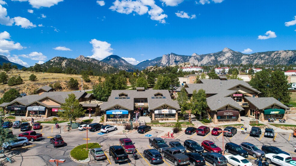 517 Big Thompson Ave, Estes Park, CO à louer - Photo de l’immeuble – Image 1 sur 3