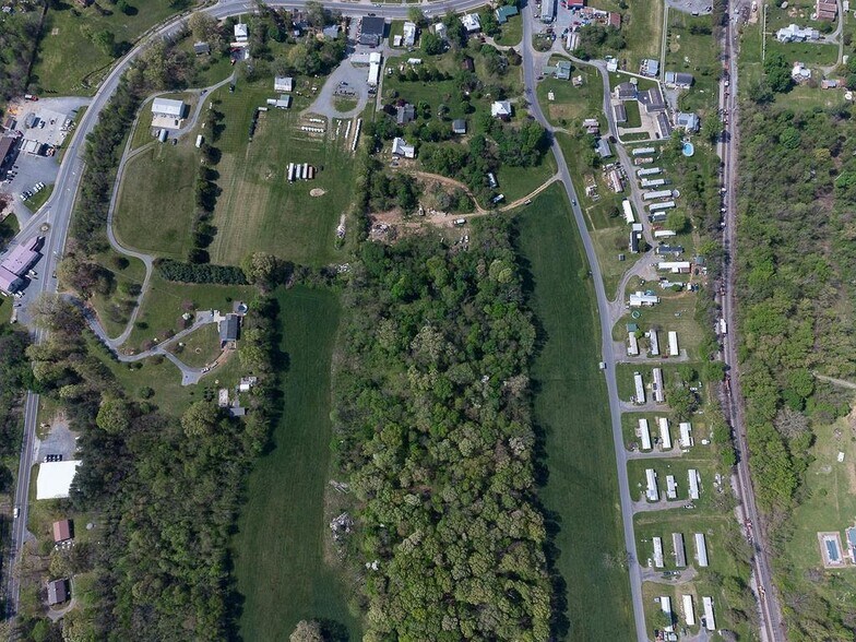 235 Medical Dr, Stanley, VA à vendre - Aérien – Image 3 sur 9