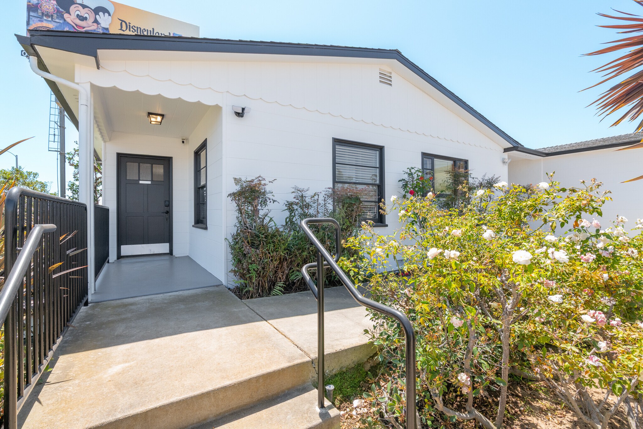 19361 Beach Blvd, Huntington Beach, CA à louer Photo principale– Image 1 sur 31