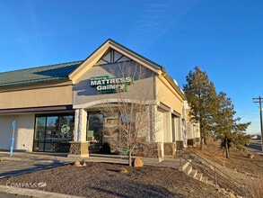 63485 N Highway 97, Bend, OR à louer Photo intérieure– Image 2 sur 6