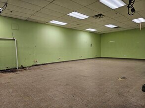 501 Broad Ave, Ridgefield, NJ à louer Photo intérieure– Image 1 sur 3