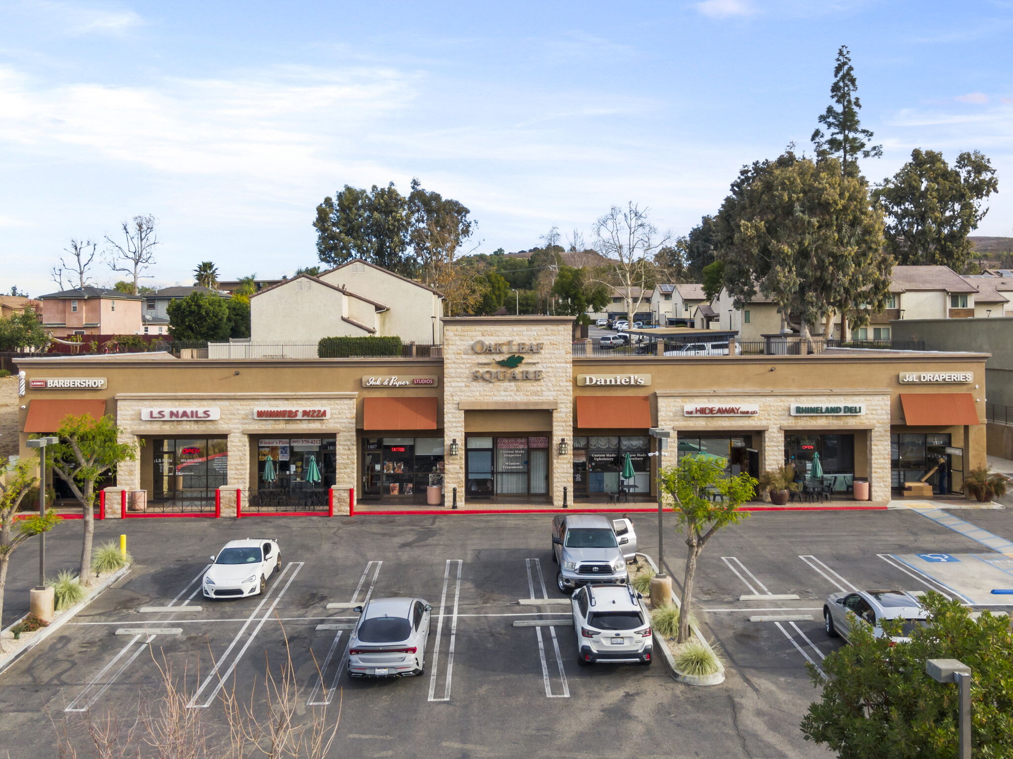 1801-1819 E Thousand Oaks Blvd, Thousand Oaks, CA à louer Photo de l’immeuble– Image 1 sur 22