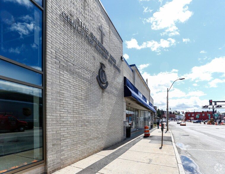17-19 Concord St, Framingham, MA à louer - Photo de l’immeuble – Image 2 sur 8