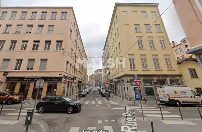 Plus de détails pour Local commercial à vendre