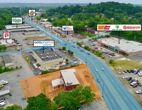 3535 Brainerd Rd, Chattanooga, TN à louer Aérien– Image 1 sur 11