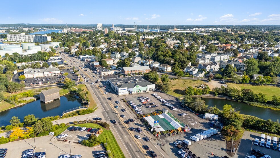 625 Southern Artery, Quincy, MA à vendre - Photo de l’immeuble – Image 3 sur 5