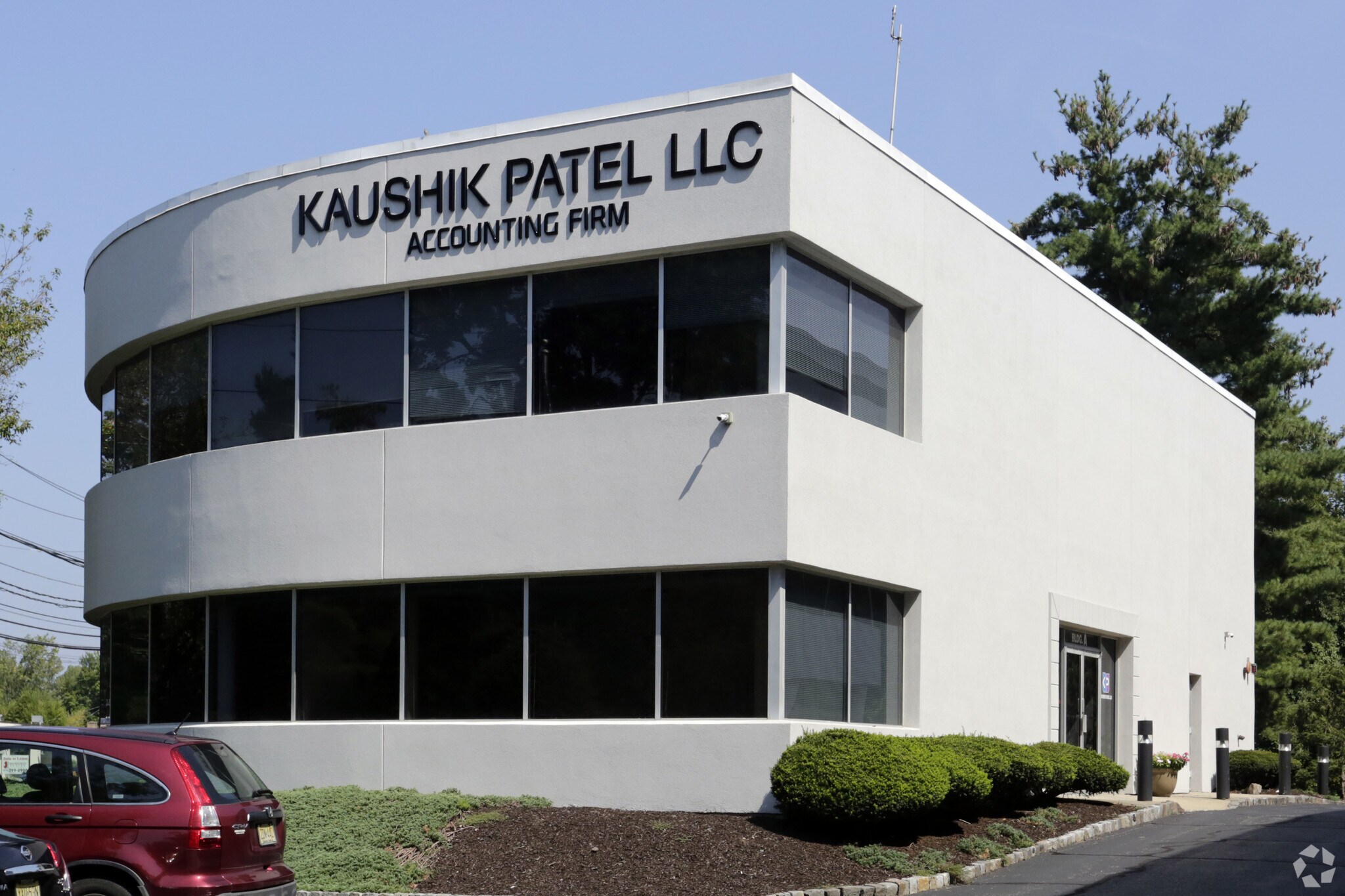 310 Passaic Ave, Fairfield, NJ à louer Photo principale– Image 1 sur 4