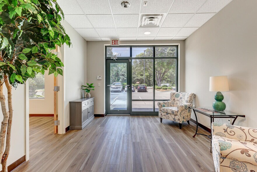 4000 Shipyard Blvd, Wilmington, NC à louer - Photo de l’immeuble – Image 3 sur 12