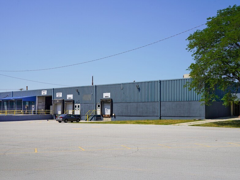 1211 Progress Rd, Fort Wayne, IN à louer - Photo de l’immeuble – Image 3 sur 7