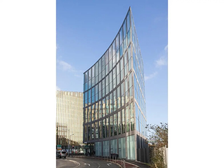 635 Rue De La Chaude Rivière, Lille à louer - Photo de l’immeuble – Image 2 sur 13