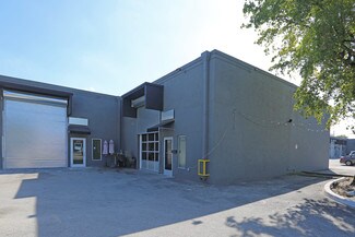 Plus de détails pour 5705-5785 NW 84th Ave, Miami, FL - Local d'activités à louer