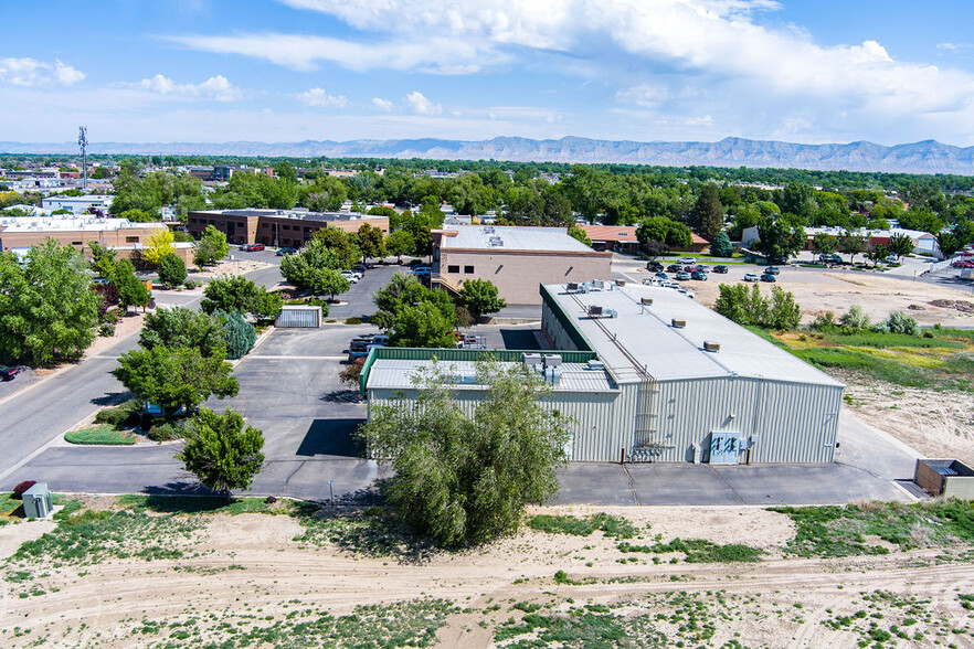 562 W Crete Cir, Grand Junction, CO à vendre - Photo de l’immeuble – Image 3 sur 40