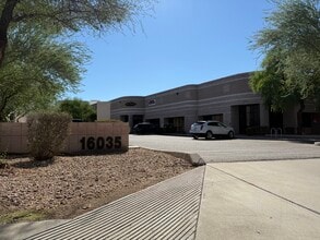 16035 N 80th St, Scottsdale, AZ à louer Photo intérieure– Image 1 sur 18