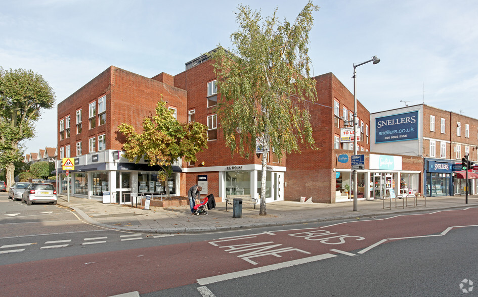 76-84 Heath Rd, Twickenham à louer - Photo de l’immeuble – Image 3 sur 5