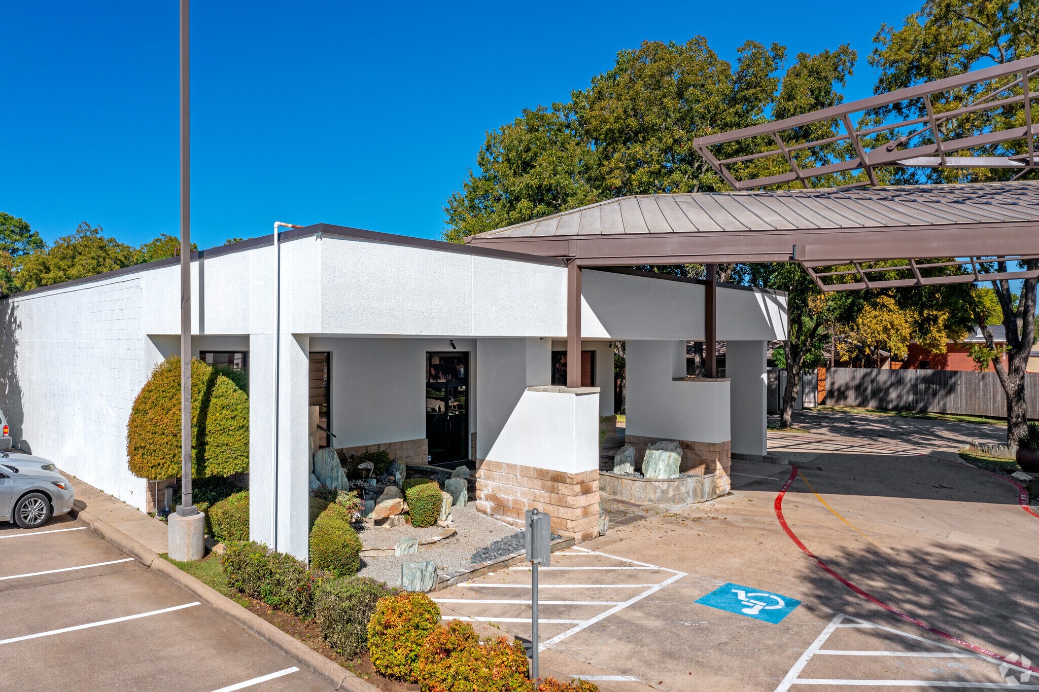 3030 S Cooper St, Arlington, TX à vendre Photo principale– Image 1 sur 27