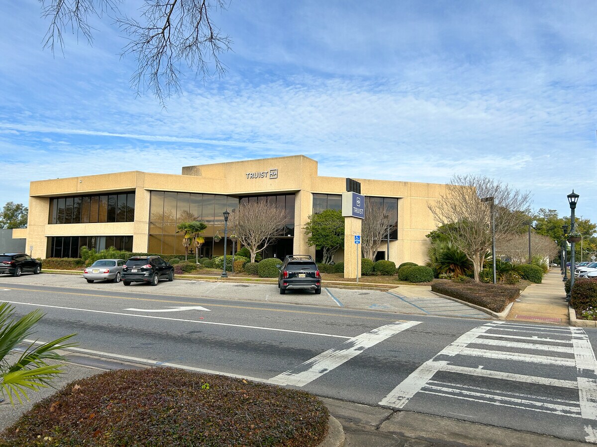View Photo