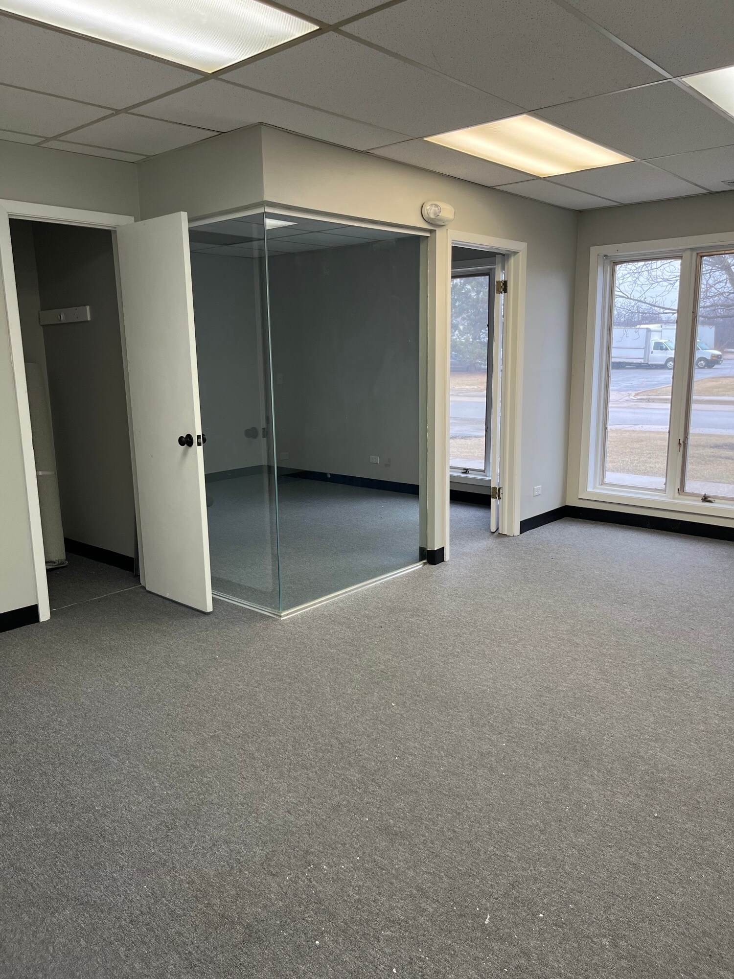 3605 Woodhead Dr, Northbrook, IL à louer Photo intérieure– Image 1 sur 3