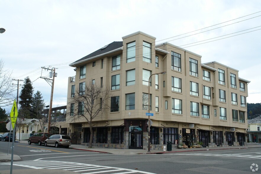 1801-1809 University, Berkeley, CA à vendre - Photo principale – Image 1 sur 3