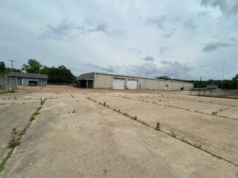 191 Devereaux Dr, Natchez, MS à vendre - Photo de l’immeuble – Image 3 sur 13