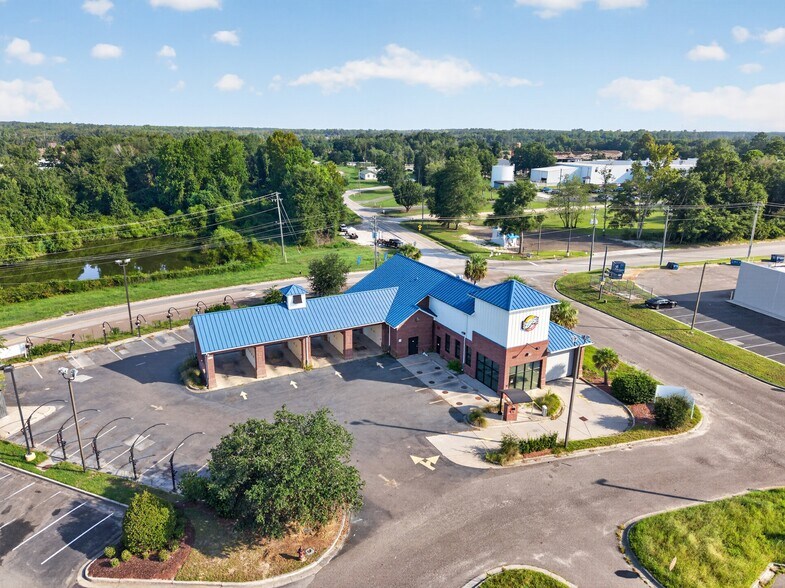 2048 Bells Hwy, Walterboro, SC à vendre - Photo de l’immeuble – Image 2 sur 13