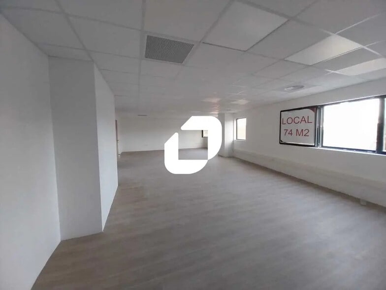 Bureau dans Fabrègues à louer - Photo intérieure – Image 3 sur 4