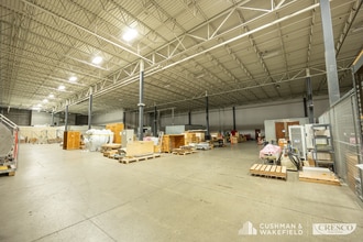 28900 Fountain Pky, Solon, OH à louer Photo intérieure– Image 2 sur 13