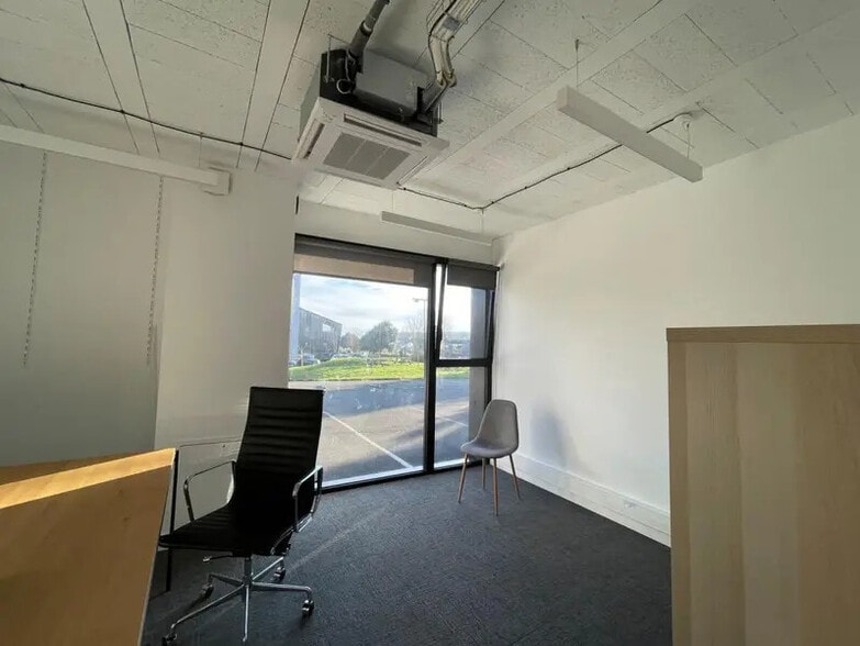 Bureau dans Vannes à vendre - Photo intérieure – Image 2 sur 11