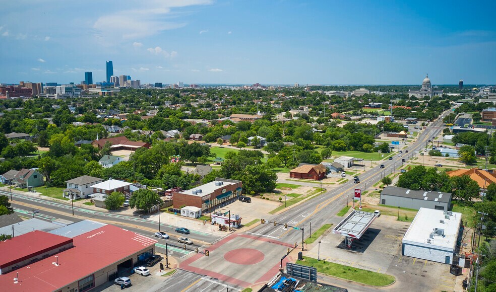 1230 NE 23rd St, Oklahoma City, OK à vendre - Photo de l’immeuble – Image 3 sur 11