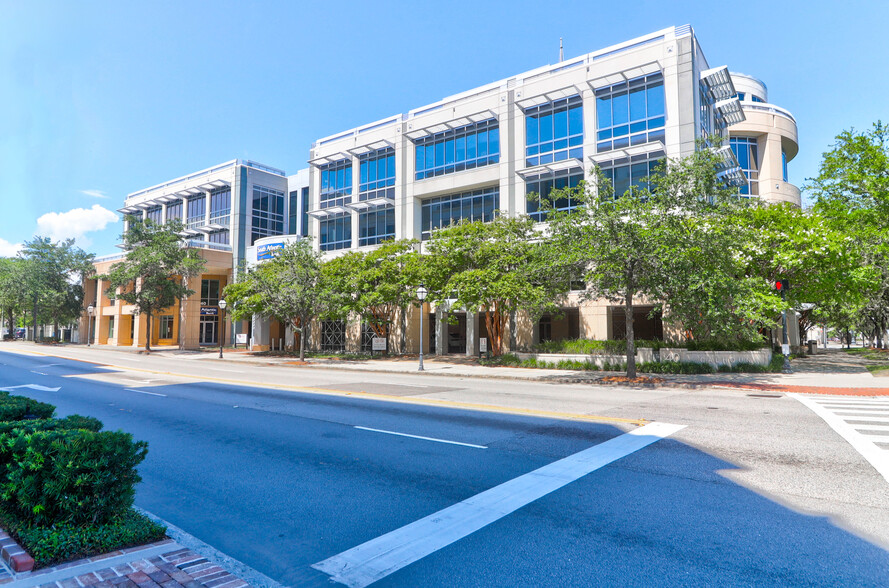 40 Calhoun St, Charleston, SC à louer - Photo de l’immeuble – Image 1 sur 9
