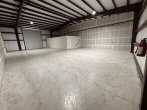 299 Navarro Dr, Seguin, TX à louer Photo intérieure– Image 2 sur 18