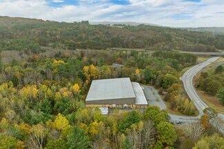 Plus de détails pour 326 Dartmouth College Hwy, Lebanon, NH - Industriel/Logistique à vendre