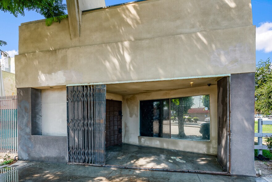 123 N Long Beach Blvd, Compton, CA à vendre - Photo de l’immeuble – Image 2 sur 34
