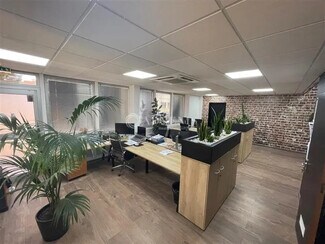 Plus de détails pour Bureau à louer