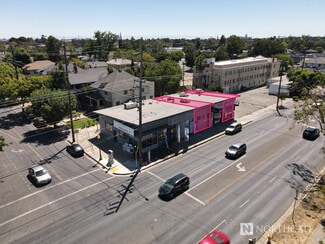 Plus de détails pour 228 E Harding Way, Stockton, CA - Local commercial à louer
