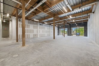 2401 W Broward Blvd, Fort Lauderdale, FL à louer Photo intérieure– Image 1 sur 3