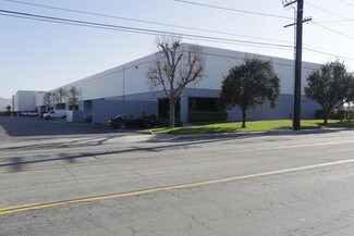 Plus de détails pour 12207 Los Nietos Rd, Santa Fe Springs, CA - Industriel/Logistique à louer