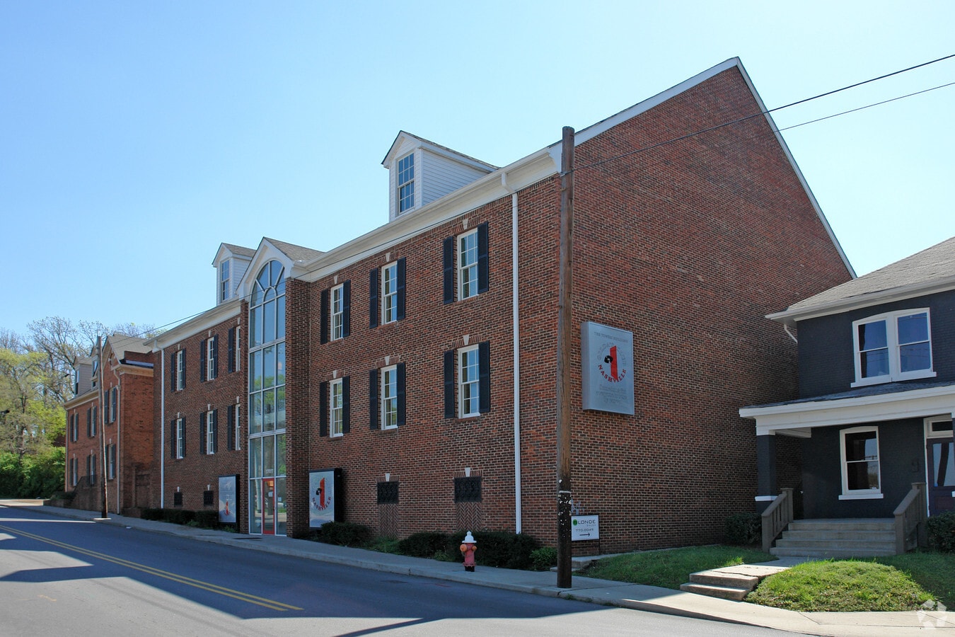 View Photo