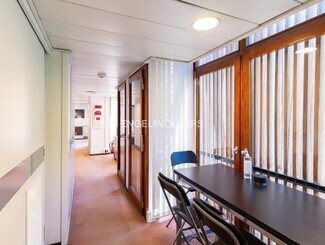 Plus de détails pour Bureau/Local commercial à louer