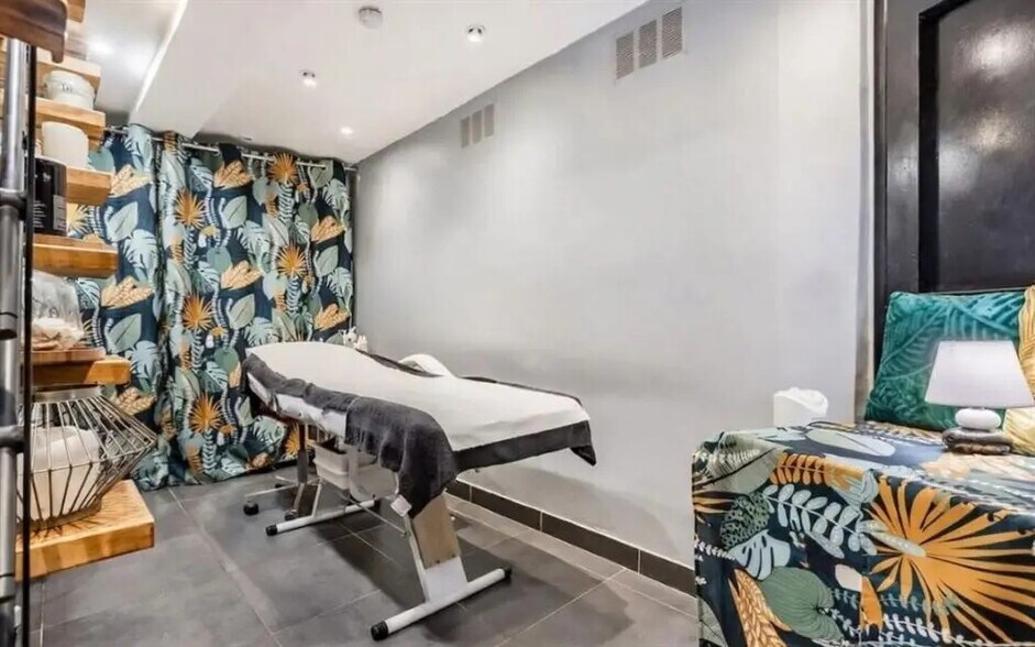 Local commercial dans Paris à louer - Photo intérieure – Image 3 sur 3