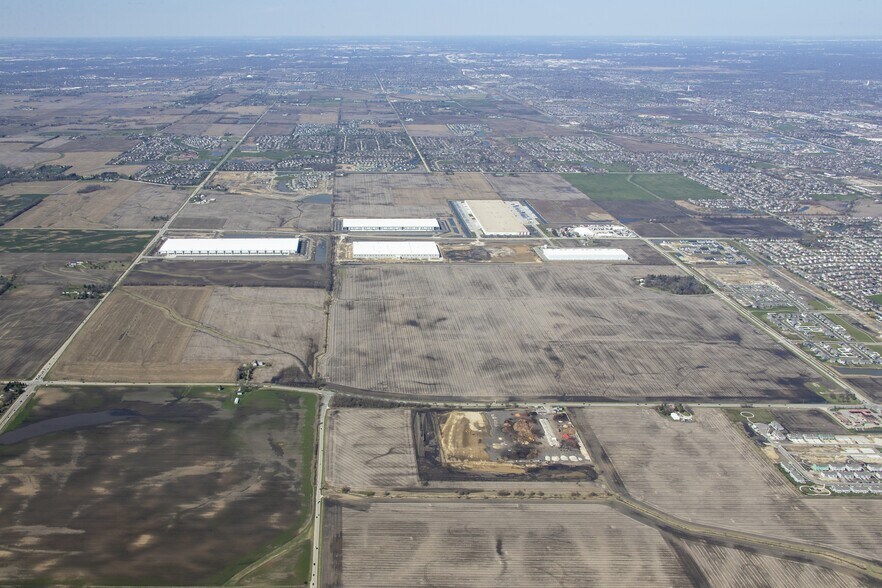 143rd Street and S Steiner Rd, Plainfield, IL à louer - Photo de l’immeuble – Image 2 sur 4